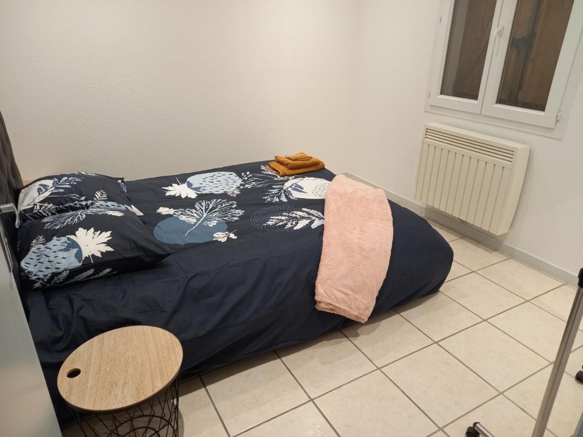 House Of Romas Apartment วีเนิฟ-โซร์-ล็อต ภายนอก รูปภาพ